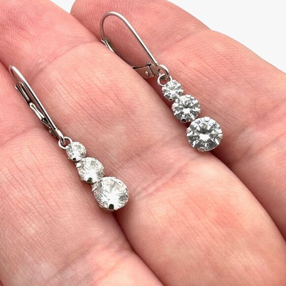 Womens Earrings 14K White Gold Cubic Zirconia Pierced Chandelier - Picture 1 of 5